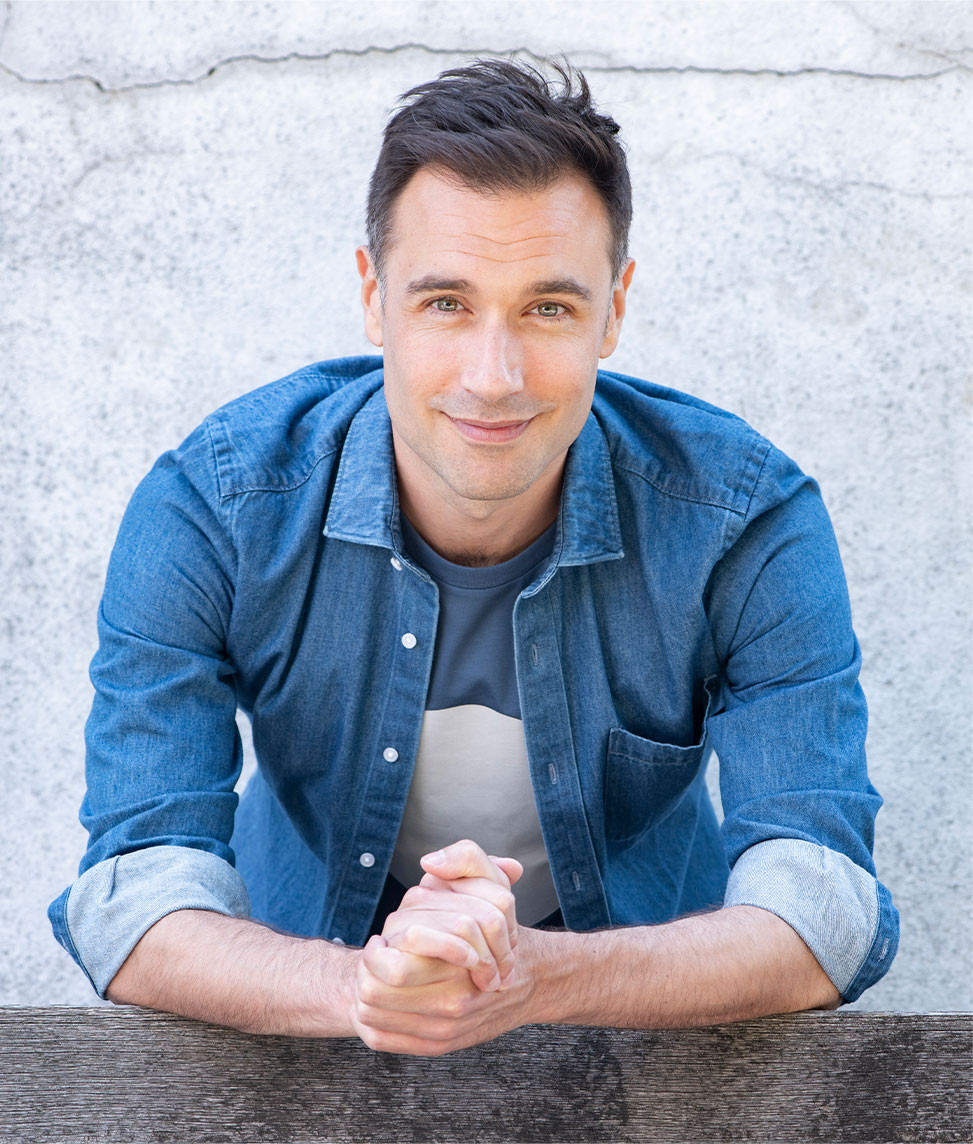 About Me | Drew Davies – Author